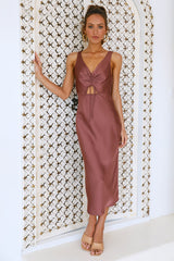 Shes Here Midi Dress Brown
