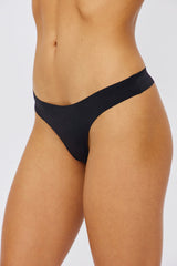 UNDERCOVER Style Helpers Seamless High Cut Thong Black 3 Pack