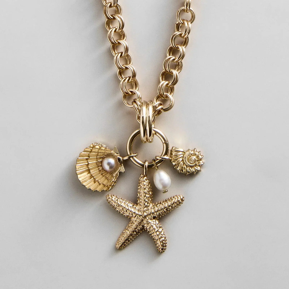Isla Charm Necklace - Gold/Pearl